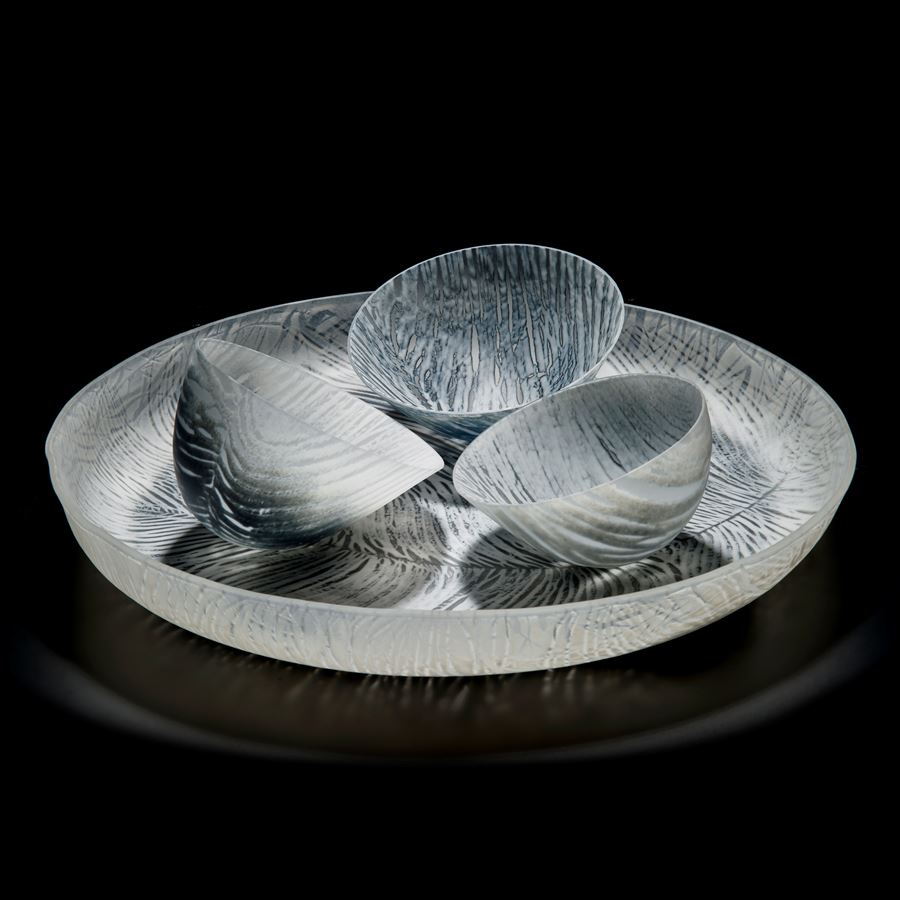 clear art-glass centrepiece dish