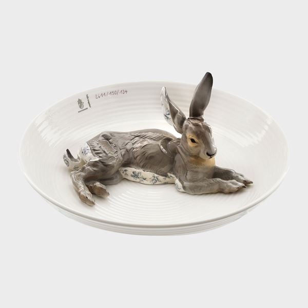 porcelain decorative art bowl with model of hare sat in centre