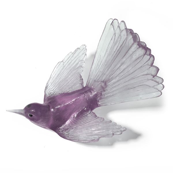art glass sculpture of fan tail bird in light and dark pinky peach
