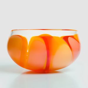 Large Glass Art Coral Bowl in Bright Red and Yellow